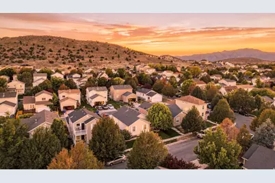 3988 E Dillons Dr, Eagle Mountain, UT 84005 - Photo 23