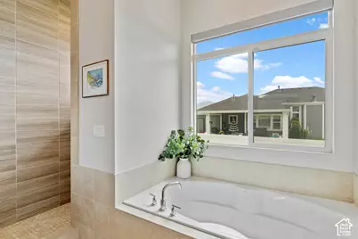 91 N Morning Mist Ln, Kaysville, UT 84037 - Photo 25