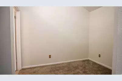 98 W 880 N #18, Provo, UT 84604 - Photo 13