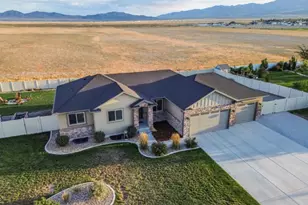 734 E Morning Dew Dr S, Grantsville, UT 84029 - Photo 1