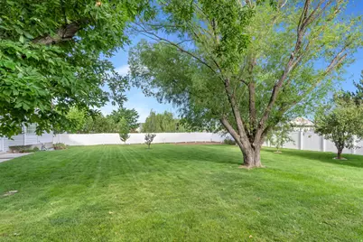 886 W 1700 N, Mapleton, UT 84664 - Photo 19