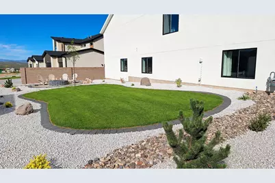 2094 S Serenity Dr, Cedar City, UT 84720 - Photo 13