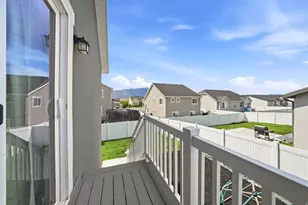 6393 N Pine Tree Wy, Eagle Mountain, UT 84005 - Photo 31