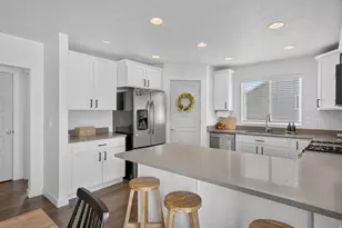 6393 N Pine Tree Wy, Eagle Mountain, UT 84005 - Photo 15