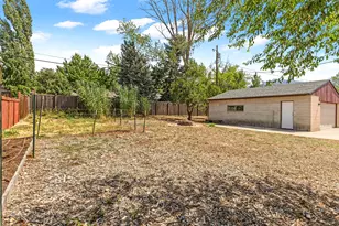 7265 S 2825 E, Cottonwood Heights, UT 84121 - Photo 25