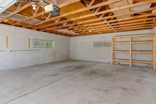 7265 S 2825 E, Cottonwood Heights, UT 84121 - Photo 23