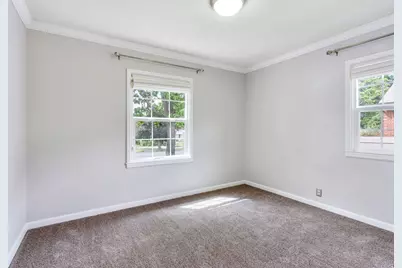 2897 S Imperial St E, Millcreek, UT 84106 - Photo 9