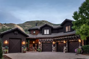887 S Hobble Creek Rd, Springville, UT 84663 - Photo 17