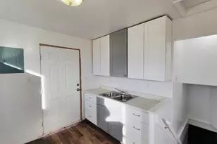 131 W Whitmore Dr, East Carbon, UT 84520 - Photo 15