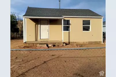 131 W Whitmore Dr, East Carbon, UT 84520 - Photo 1