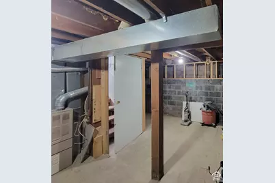 131 W Whitmore Dr, East Carbon, UT 84520 - Photo 33