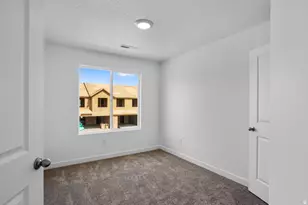 2250 S Wolverine Way, Washington, UT 84780 - Photo 27