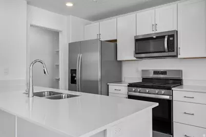2250 S Wolverine Way #2517, Washington, UT 84780 - Photo 11