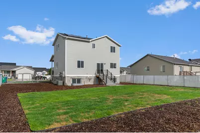 2584 S Thoreau Dr W, Magna, UT 84044 - Photo 27