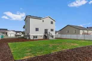 2584 S Thoreau Dr W, Magna, UT 84044 - Photo 27