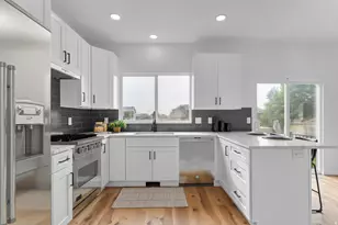 2584 S Thoreau Dr W, Magna, UT 84044 - Photo 9