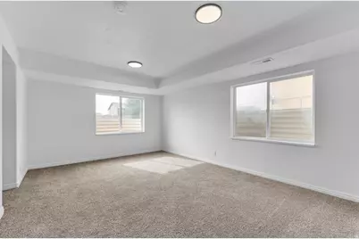 2584 S Thoreau Dr W, Magna, UT 84044 - Photo 23