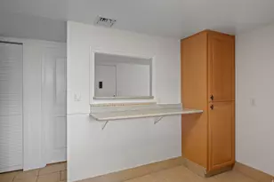 241 N Vine St W, Salt Lake City, UT 84103 - Photo 5