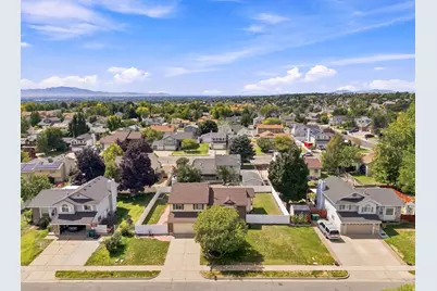 2291 N 2050 E, Layton, UT 84040 - Photo 5