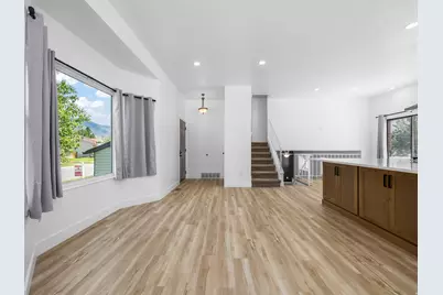2291 N 2050 E, Layton, UT 84040 - Photo 7