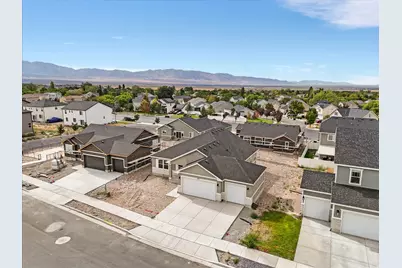 1477 N Baen Way #222, Tooele, UT 84074 - Photo 35