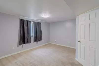 1205 N 2675 W, Layton, UT 84041 - Photo 11