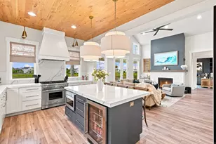 10989 S Lake Island Dr W, South Jordan, UT 84009 - Photo 15