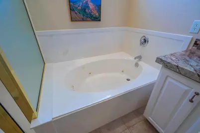 1574 S Poppy Hills Cir, Saint George, UT 84790 - Photo 37