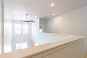 384 W Songbird Ln, Lindon, UT 84042 - Photo 9