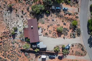 1687 Highland Dr N, Moab, UT 84532 - Photo 7