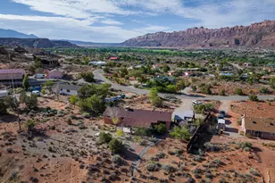 1687 Highland Dr N, Moab, UT 84532 - Photo 37