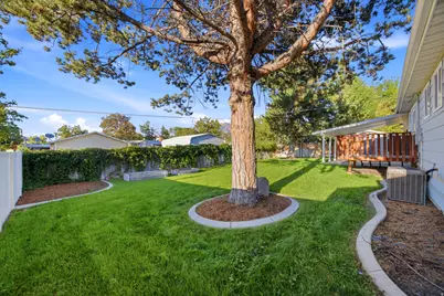 1447 E Mulberry Way, Sandy, UT 84093 - Photo 37