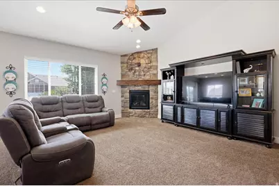 4563 W 3300 S, West Haven, UT 84401 - Photo 11