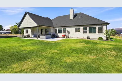 461 S 300 E, Mona, UT 84645 - Photo 33