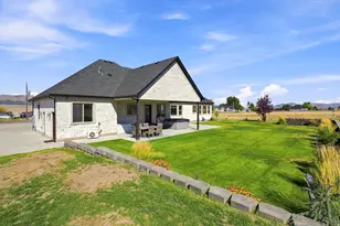 461 S 300 E, Mona, UT 84645 - Photo 31