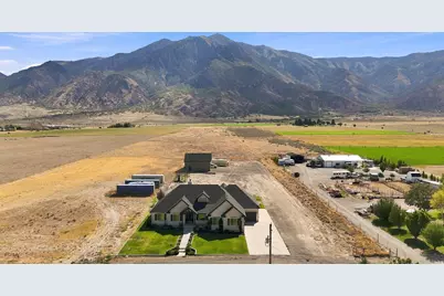 461 S 300 E, Mona, UT 84645 - Photo 41