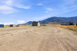 461 S 300 E, Mona, UT 84645 - Photo 35