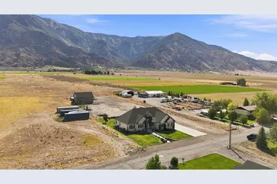 461 S 300 E, Mona, UT 84645 - Photo 43