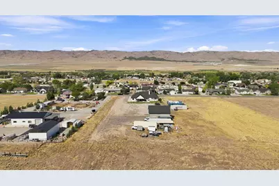 461 S 300 E, Mona, UT 84645 - Photo 45