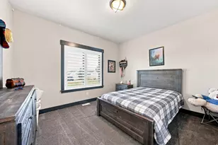 461 S 300 E, Mona, UT 84645 - Photo 15