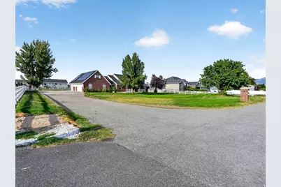 5646 W 4000 S, Hooper, UT 84315 - Photo 45