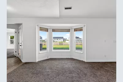 5646 W 4000 S, Hooper, UT 84315 - Photo 13