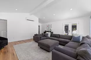 3069 E 7110 S, Cottonwood Heights, UT 84121 - Photo 15