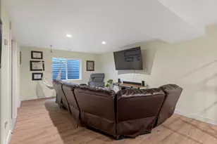 2139 E Summit Way N, Eagle Mountain, UT 84005 - Photo 23