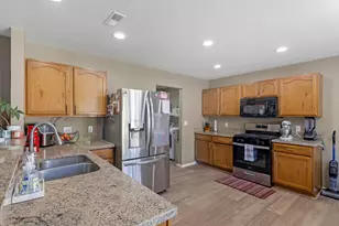 2139 E Summit Way N, Eagle Mountain, UT 84005 - Photo 11