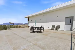 2085 N Main St, Sunset, UT 84015 - Photo 23