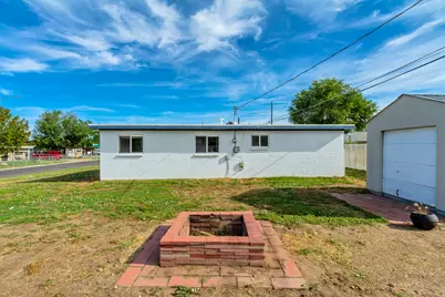 730 E Geranium St, Sandy, UT 84094 - Photo 23