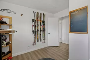 730 E Geranium St, Sandy, UT 84094 - Photo 17