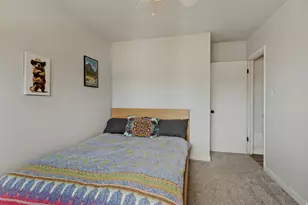 730 E Geranium St, Sandy, UT 84094 - Photo 15
