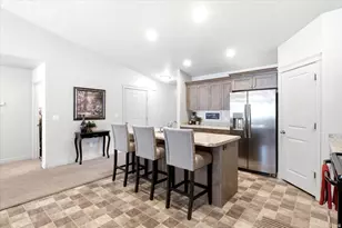 478 W Hyde Park Ln, Kaysville, UT 84037 - Photo 7
